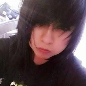 Meet your Posher, Max